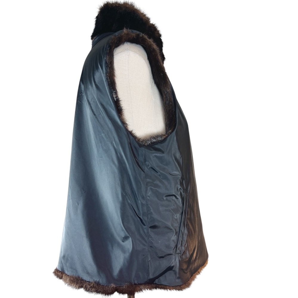 Glacca Faux Fur Reversible Vest Size L Brown and Black Mob Wife Vegan Fu… - Picture 9 of 11